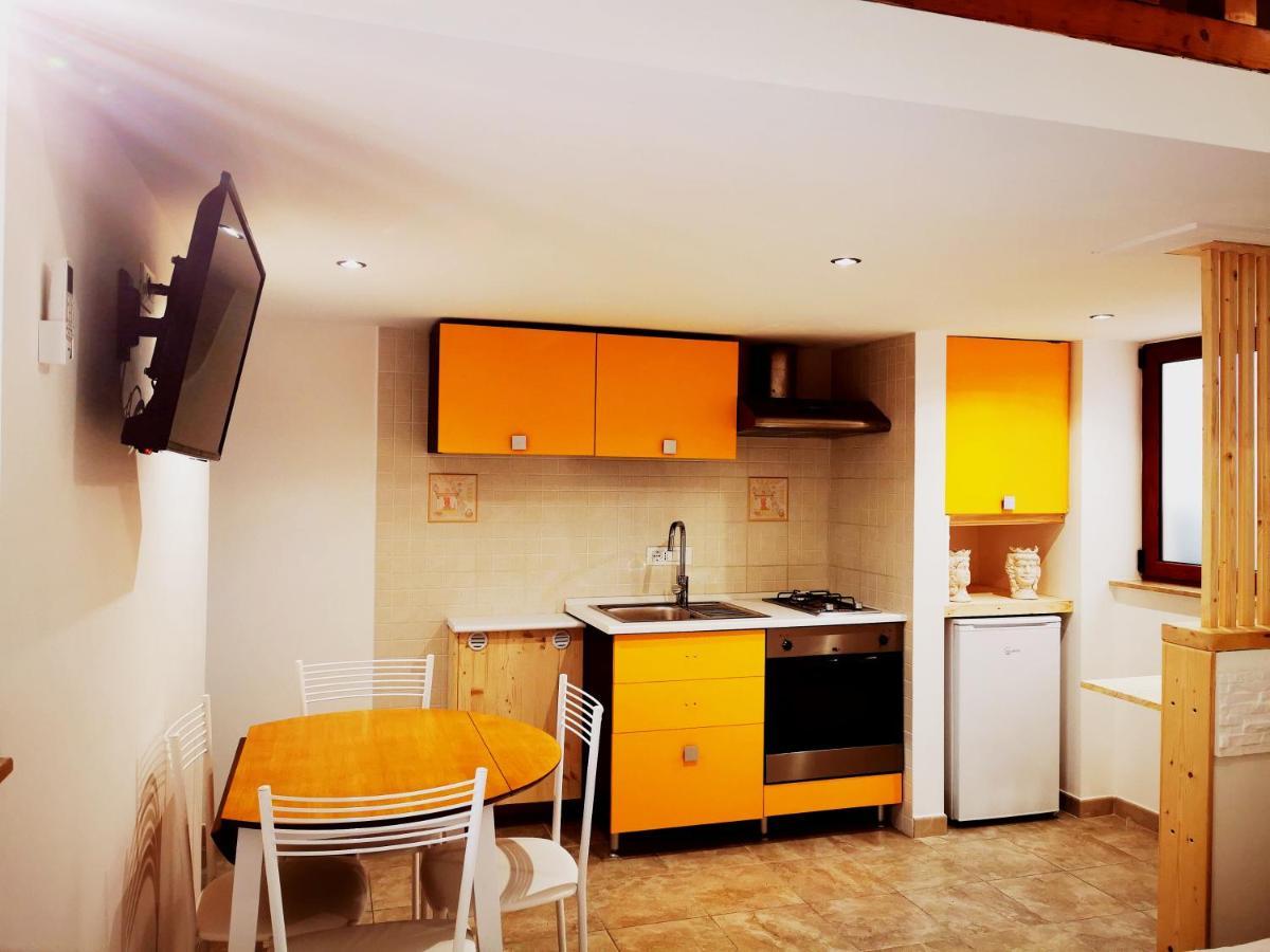Guru House B&B Apartments Milazzo Exterior photo
